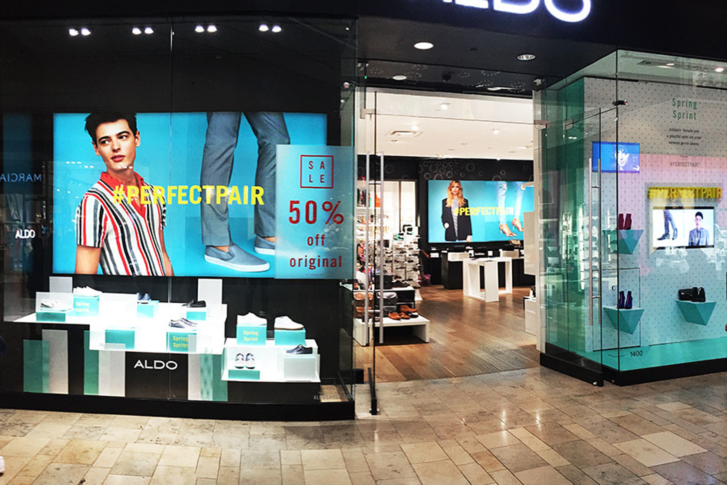 frontlit-fabric-vagus